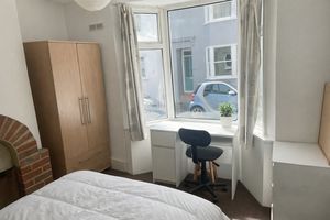 Photo 11- click for photo gallery